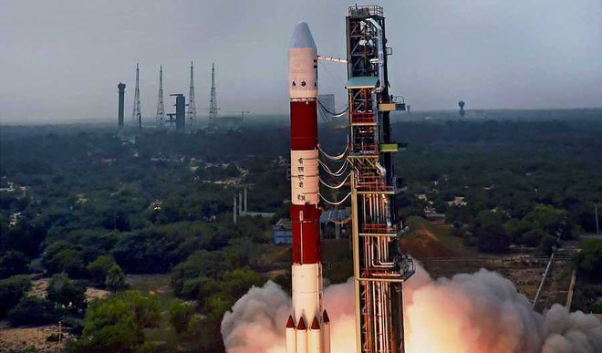Agni-5, India, APJ Abdul Kalam, Nuclear ballistic missile, Nirmala Sitharaman, Defence Research and Development Organisation, DRDO, Scientists, Armed forces, A5 Mission, Odisha, National news, Technology news