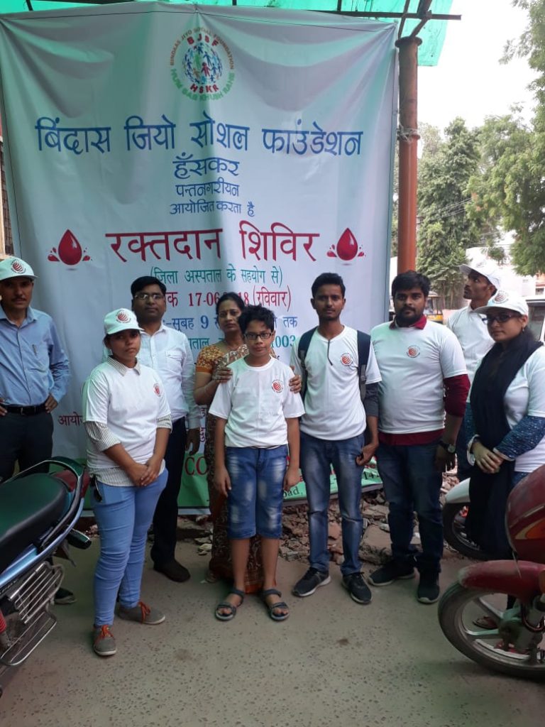 Blood donation camp, Benefits of blood donation, Bindass Jiyo Foundation, Swaroop Rani Medical Collage, Allahabad, Uttar Pradesh news, Regional news