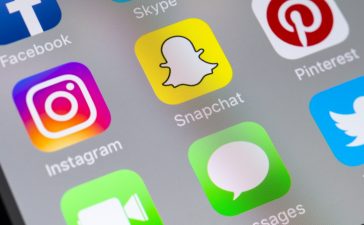Snapchat, Facebook, Instagram, Teenagers, Photo-messaging app, Social media platform, Photo sharing platform, Gadget news, Technology news