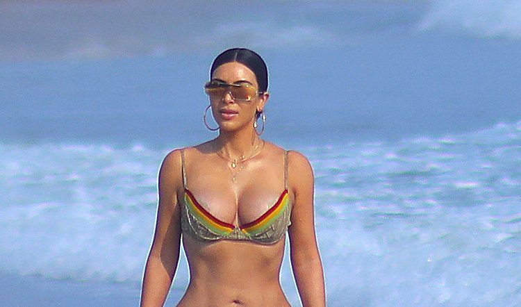 Kim Kardashian, Kim Kardashian shows off curves, Kim Kardashian exposed body, Kim Kardashian beach photoshoot, Reality TV star, Hollywood news, Entertainment news