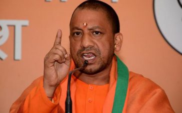 Uttar Pradesh government, UP government, Government officials, Government employees, Private hotels, Chief Minister, Yogi Adityanath, Government money, Greeting cards, Gifts, Calendars, Diaries, New Year, Uttar Pradesh news, Regional news