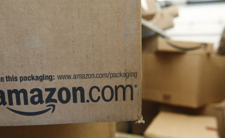 Amazon, Uber, Biometric data, Delivery man, Delivering packages, Selfies, Online delivering company, E-commerce company, India Largest Online Store‎, American multinational company, Business news
