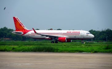 Air India, Jet Airways, Air India booking counters, Air India Mobile App, Air India website, Air India travel agents, Tatkal tickets, Air tickets, Domestic airlines, Business news