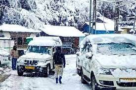 Thousands of tourists stranded in vehicles after heavy rainfall in Sikkim.